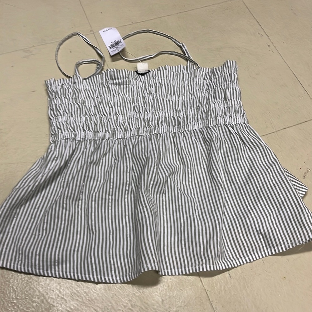AE tank top with adjustable straps